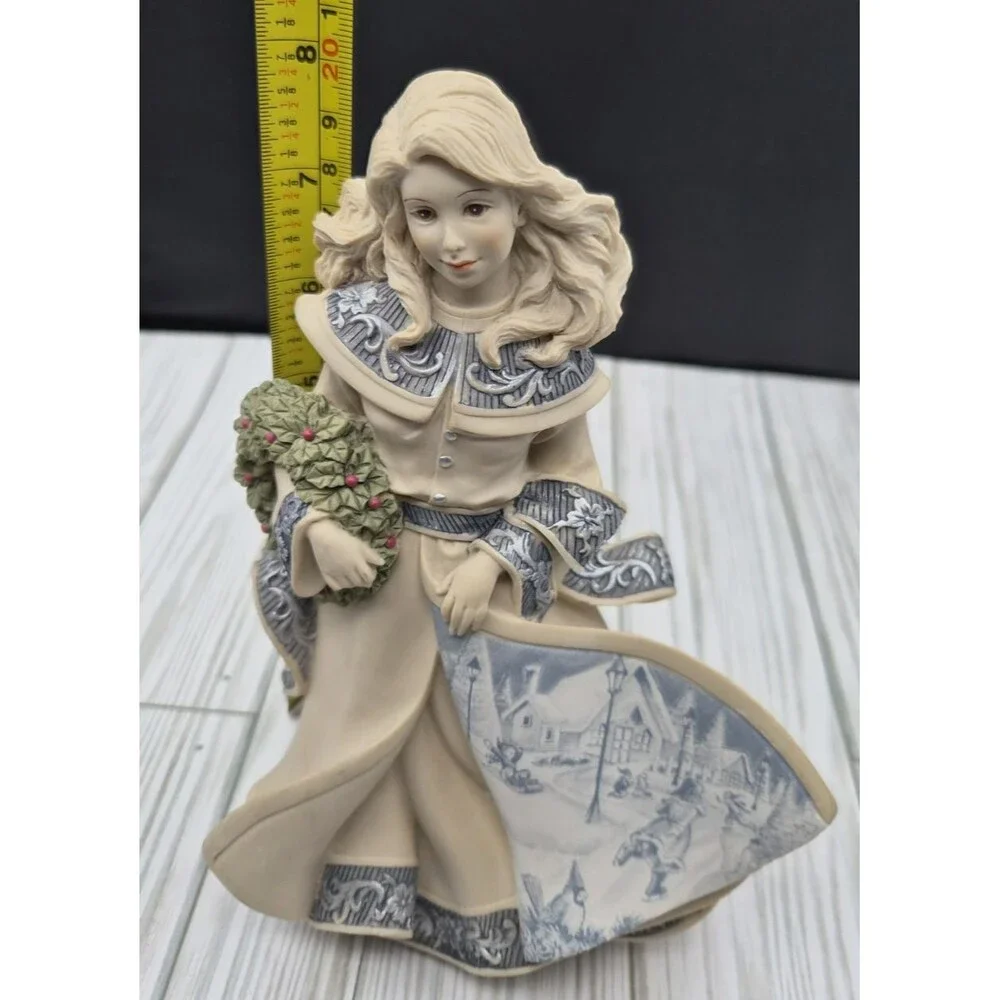 Sarah's Angels 2003 Winter Wonderland Angel Figurine 8